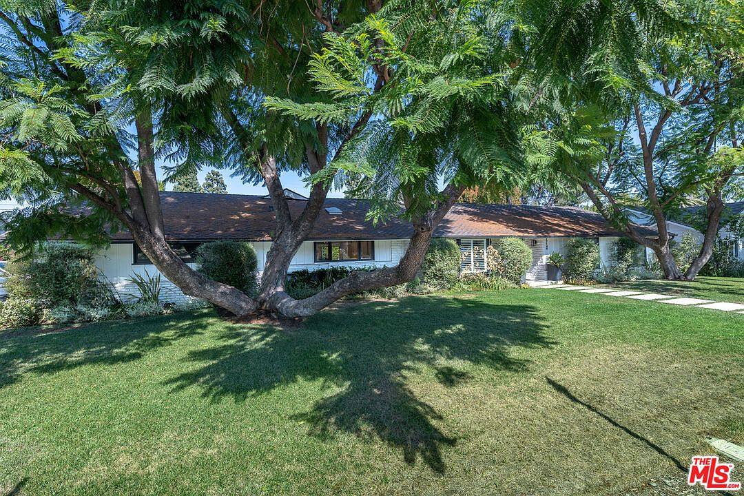 17149 McCormick St, Encino, CA 91316, photo 1