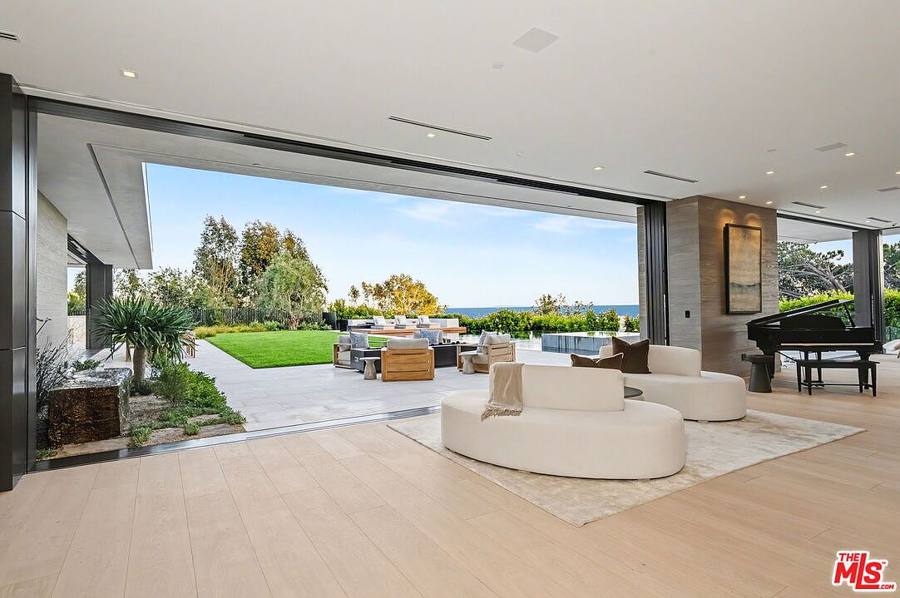 1830 Mango Way, Los Angeles, CA 90049, photo 9