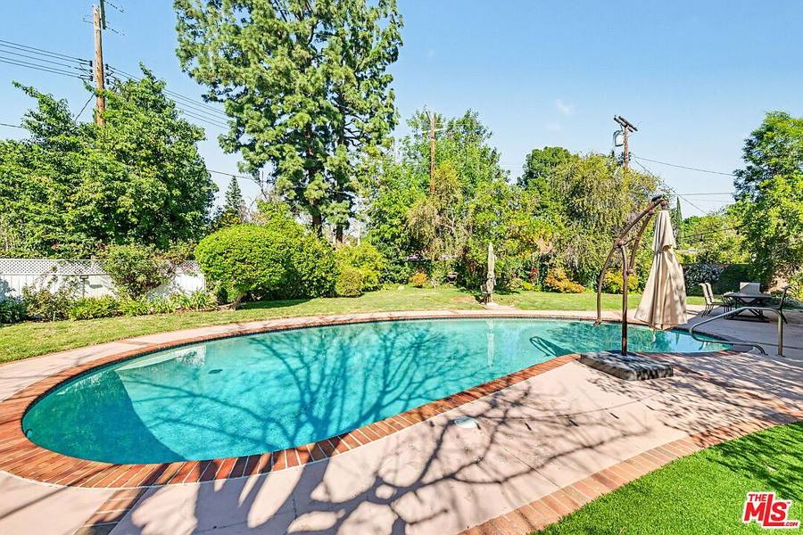 17409 Kinzie St, Northridge, CA 91325, photo 36