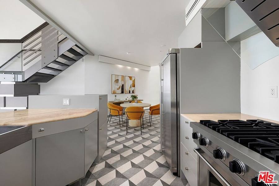 235 Main St APT 316, Venice, CA 90291, photo 7