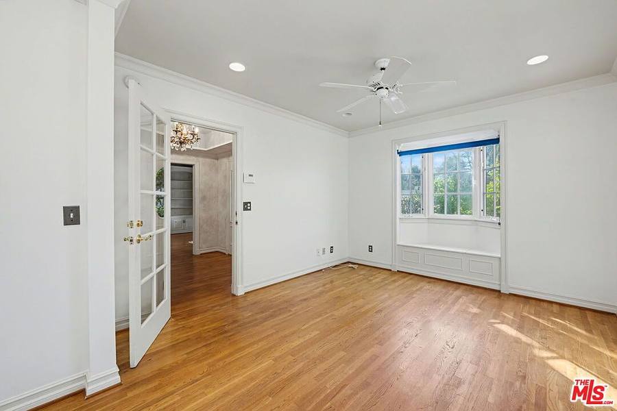 4780 Vista De Oro Ave, Woodland Hills, CA 91364, photo 8
