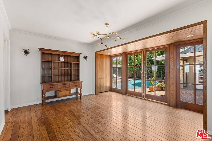 2317 Kimridge Rd, Beverly Hills, CA 90210, photo 16