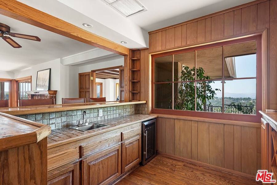 2317 Kimridge Rd, Beverly Hills, CA 90210, photo 18