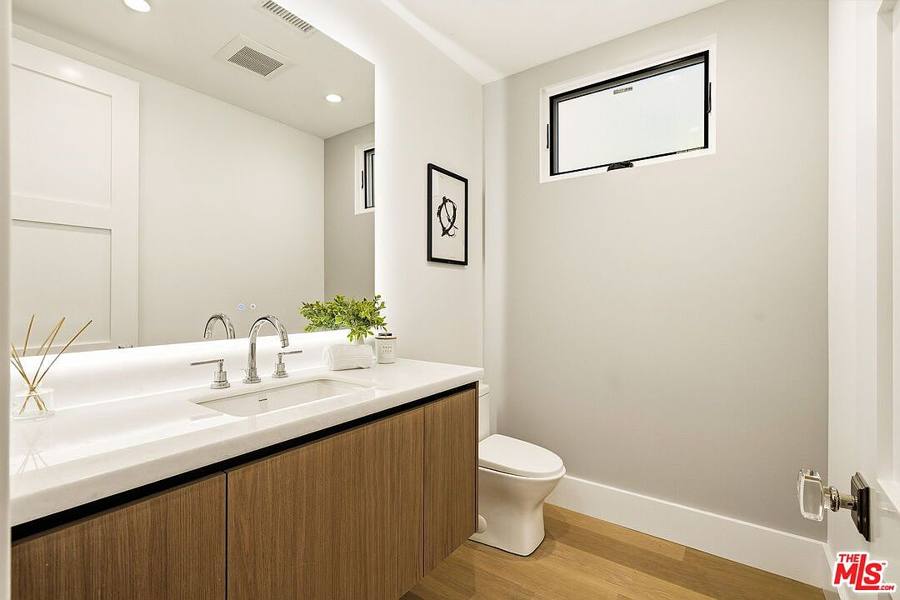 4423 Noble Ave, Sherman Oaks, CA 91403, photo 42