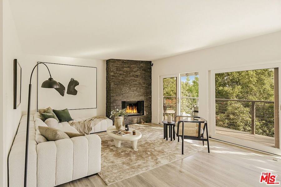 2753 La Cuesta Dr, Los Angeles, CA 90046, photo 3