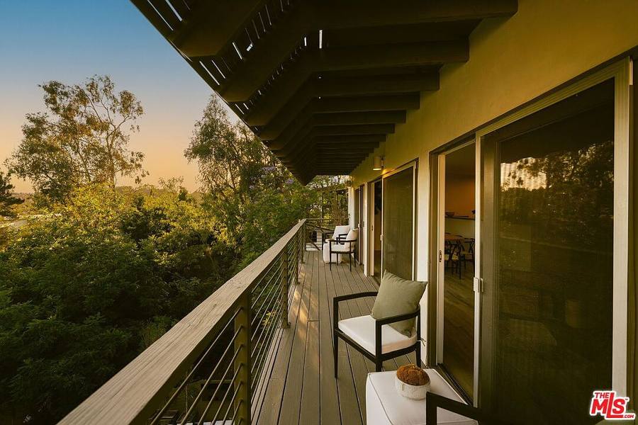 2753 La Cuesta Dr, Los Angeles, CA 90046, photo 50