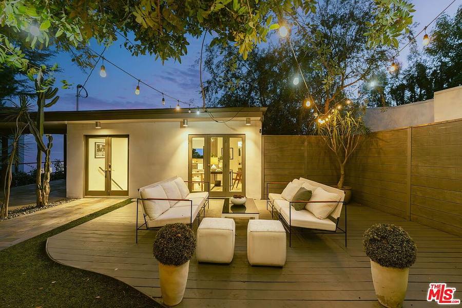 2753 La Cuesta Dr, Los Angeles, CA 90046, photo 54